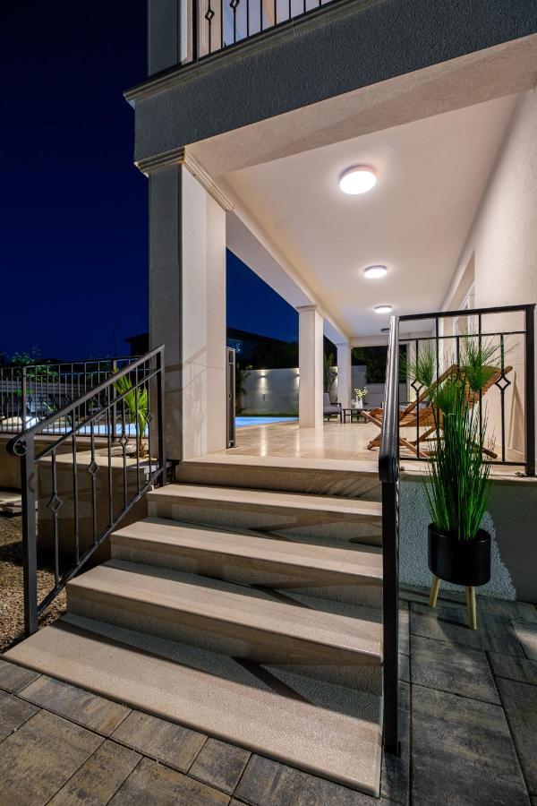 Villa Pafran With Heated Pool Krk Krk Town Exterior foto